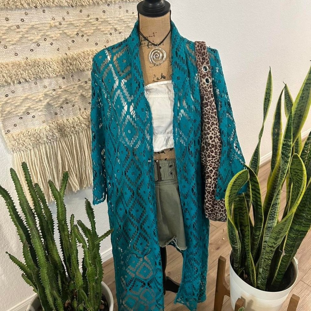 Turquoise Blue crochet kimono duster cardigan with a‎ boho vibe